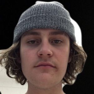 Meet your Posher, Logan